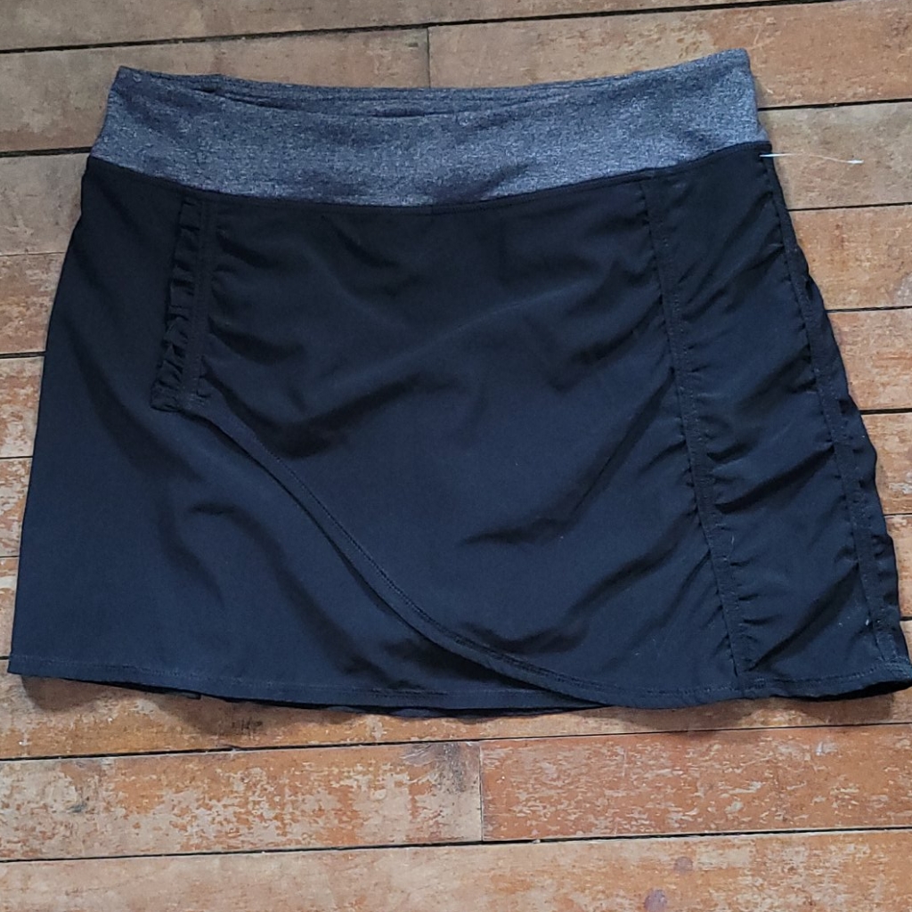 Bnwot Skort